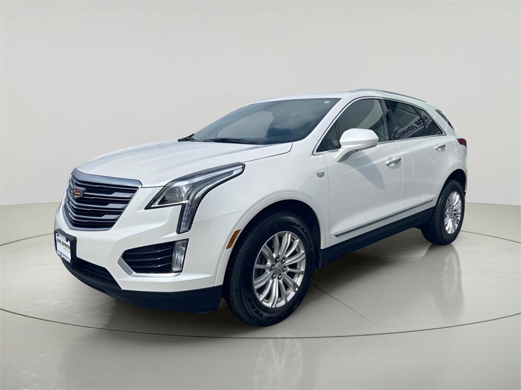 2018 Cadillac XT5 Base photo 3