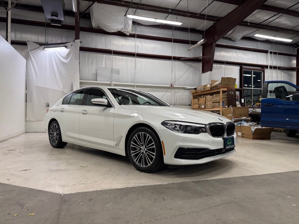 Used 2019 BMW 5 Series 530i xDrive Sedan