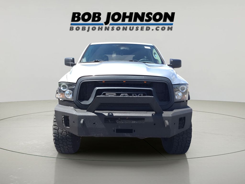 2019 Ram 1500 Classic SLT photo 2