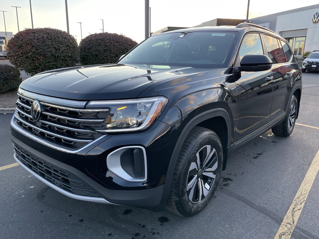 New 2026 Volkswagen Atlas 2.0T SE SUV