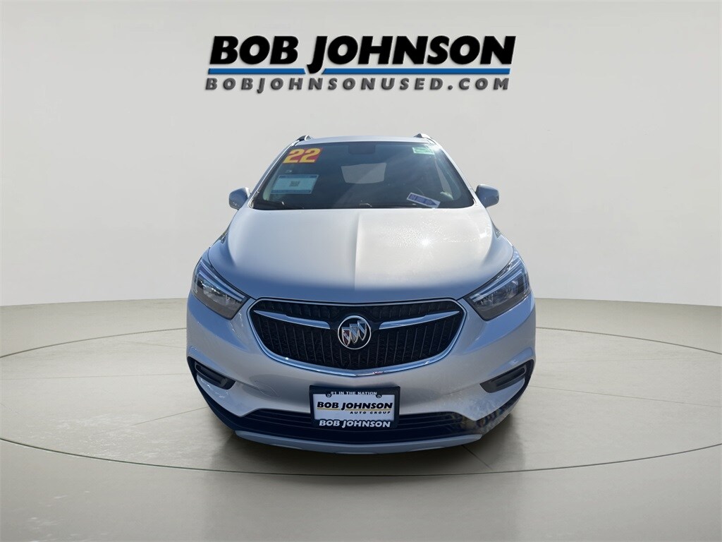 2022 Buick Encore Preferred photo 2