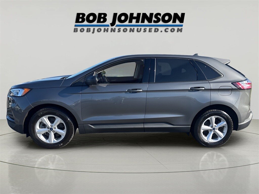 2022 Ford Edge SE photo 4