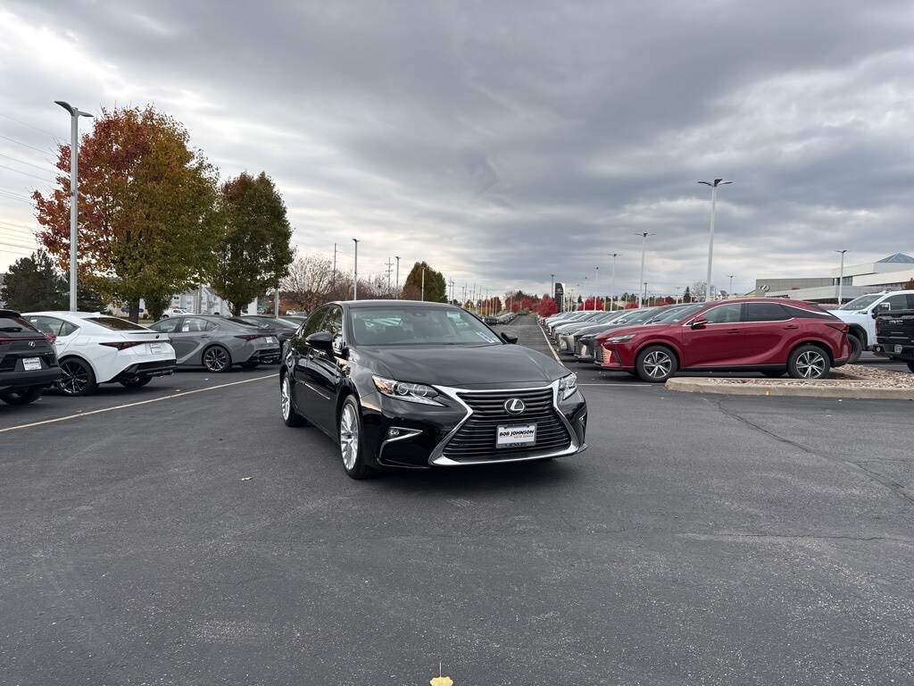 Used 2018 Lexus ES 350 Sedan