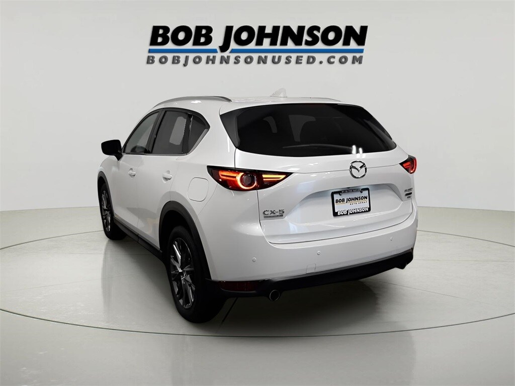 2021 Mazda CX-5 Signature photo 3