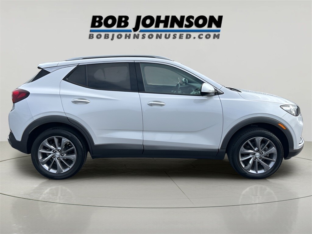 Certified 2022 Buick Encore GX Essence SUV