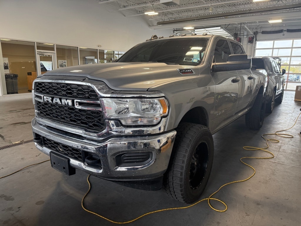 2021 Ram 2500 Tradesman photo 2
