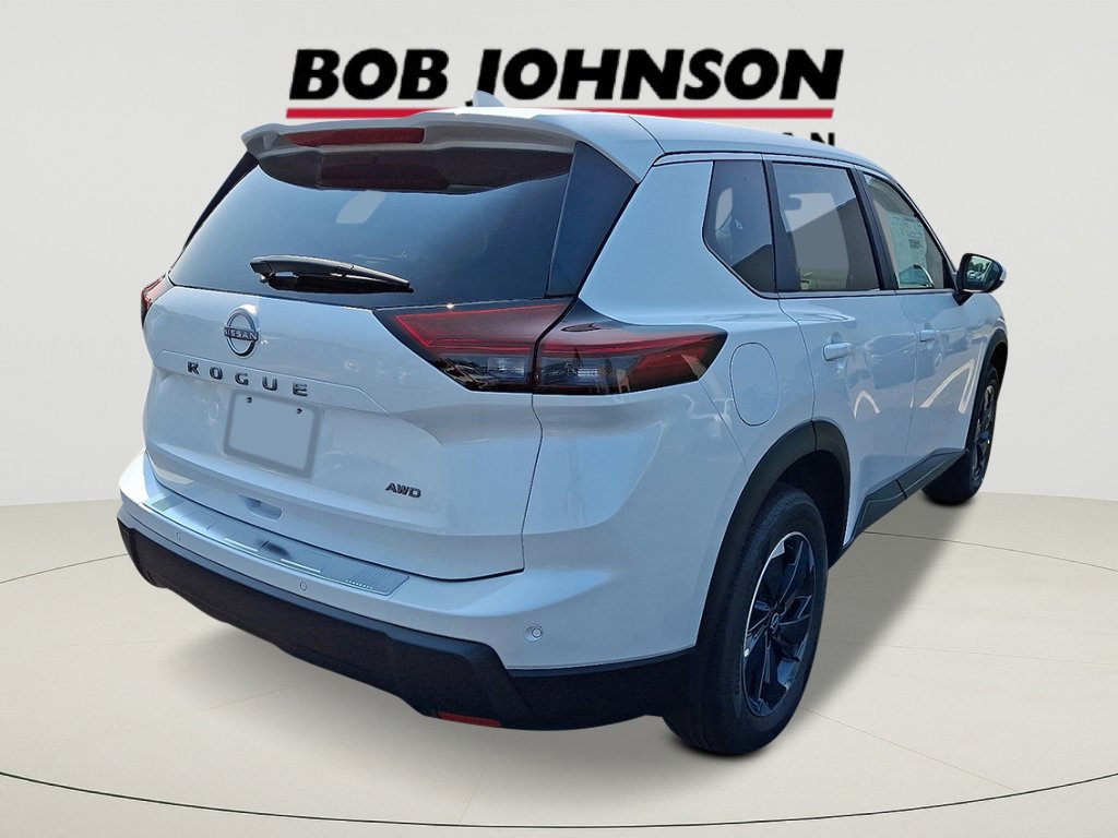 2026 Nissan Rogue SV photo 2