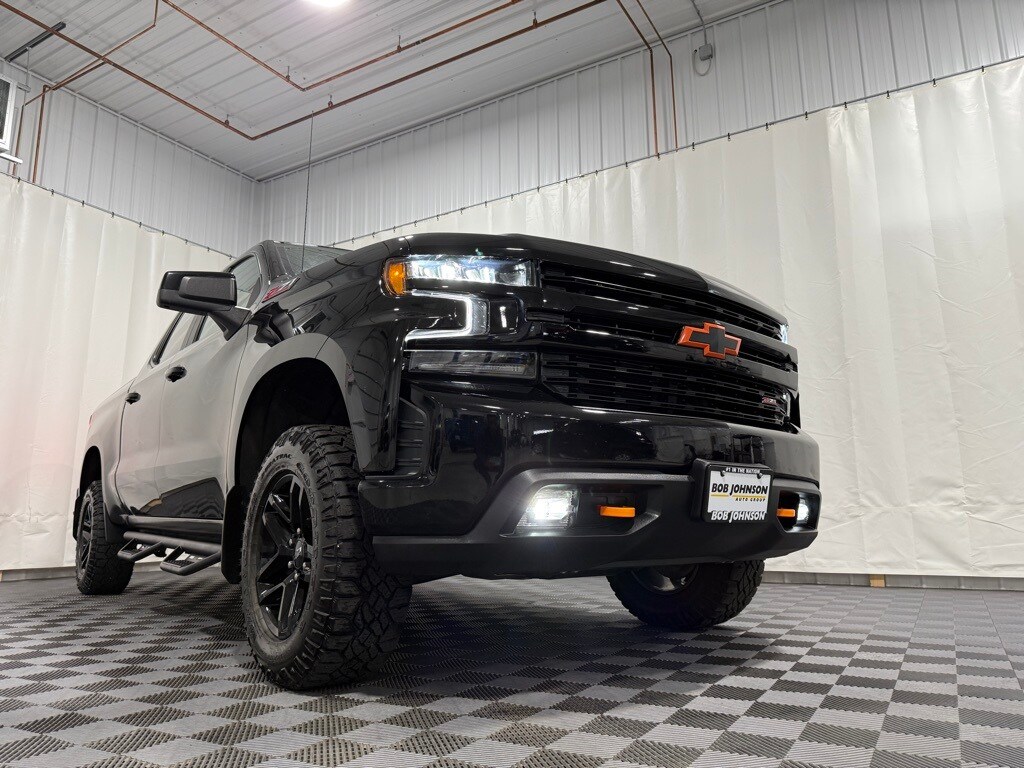 2020 Chevrolet Silverado 1500 LT Trail Boss photo 3