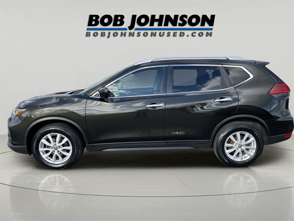 Used 2017 Nissan Rogue SV SUV