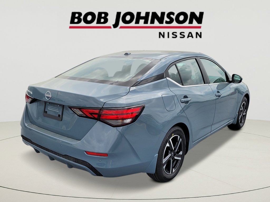 2025 Nissan Sentra SV photo 2