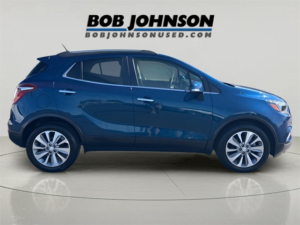 2019 Buick Encore Preferred photo 2
