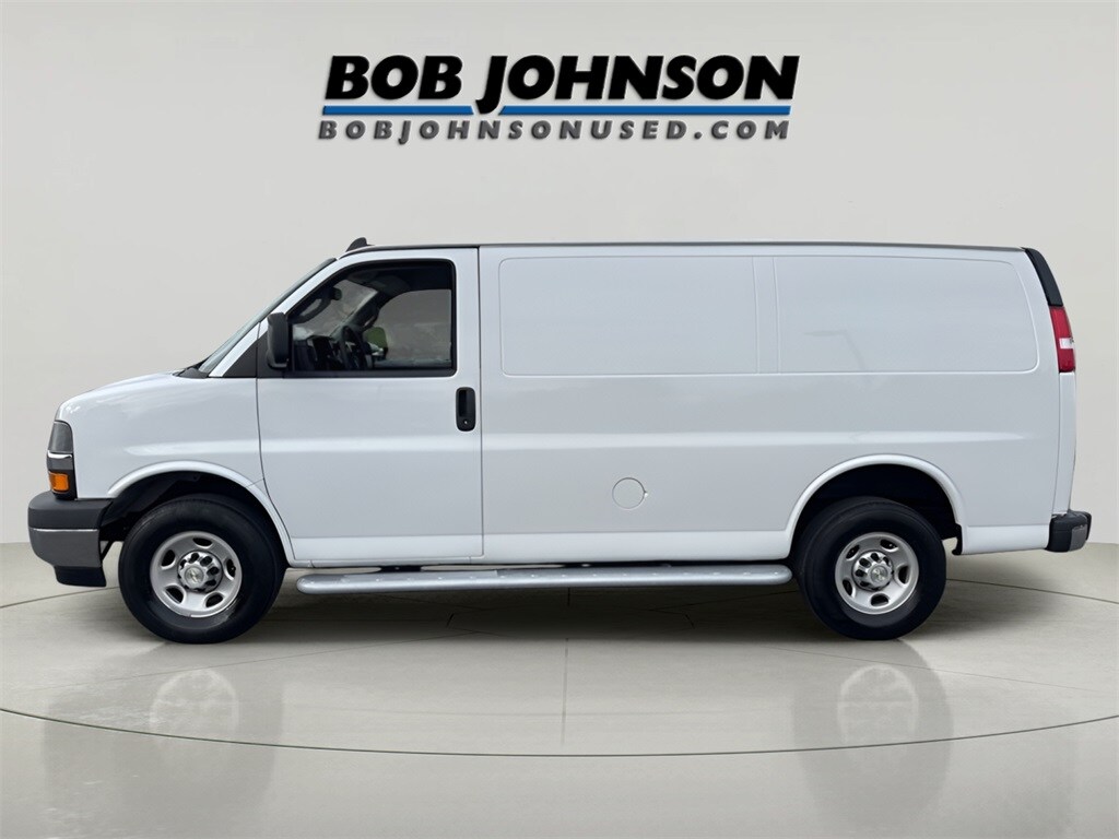 2023 Chevrolet Express 2500 Work Van Cargo photo 4