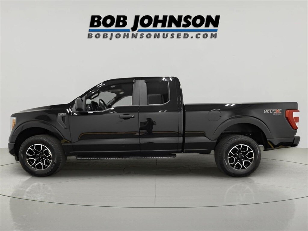 2022 Ford F-150 XL photo 3