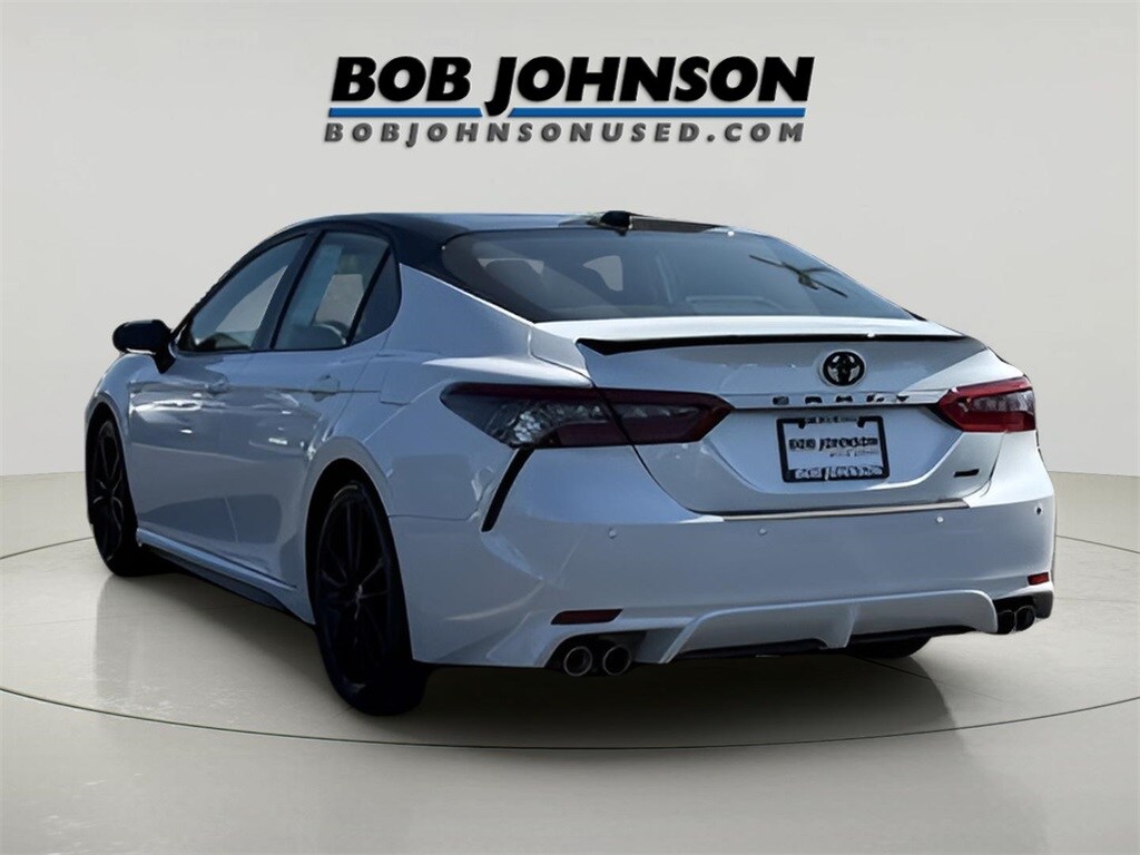 2023 Toyota Camry XSE V6 photo 4