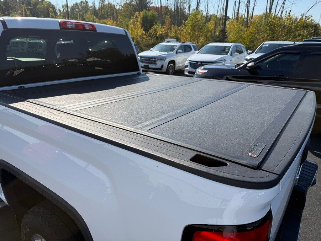 2018 Gmc Sierra 1500 SLE photo 3