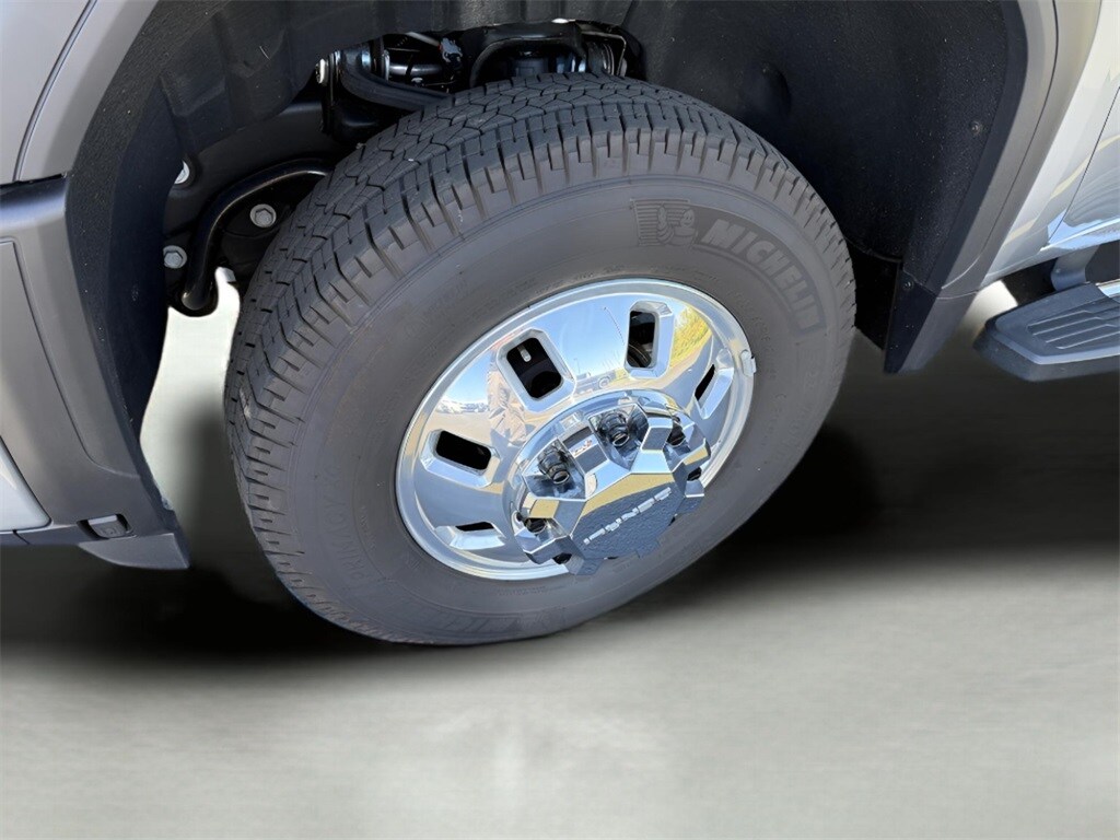 2025 Gmc Sierra HD Denali photo 4