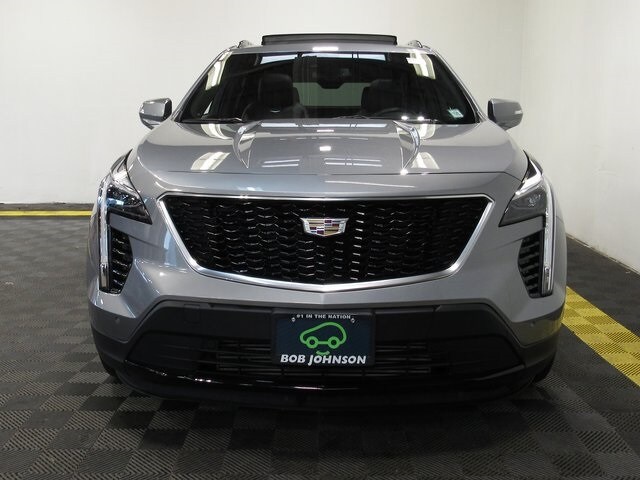 2023 Cadillac XT4 Sport photo 3