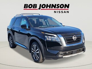 2025 Nissan Pathfinder Platinum SUV