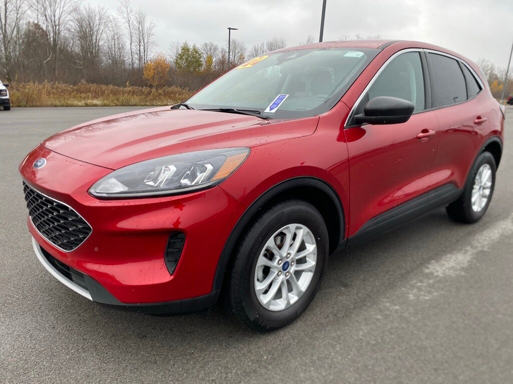 Used 2022 Ford Escape SE SUV