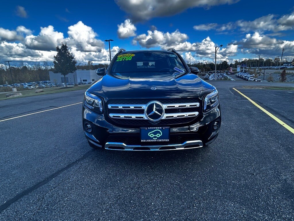 2021 Mercedes Benz GLB 250 4MATIC photo 2
