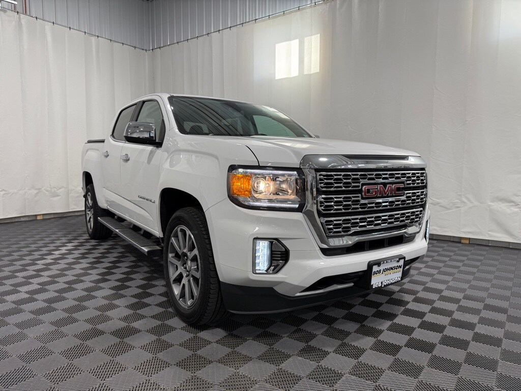 2022 Gmc Canyon Denali photo 2