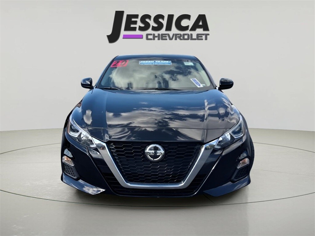 2020 Nissan Altima 2.5 S photo 2
