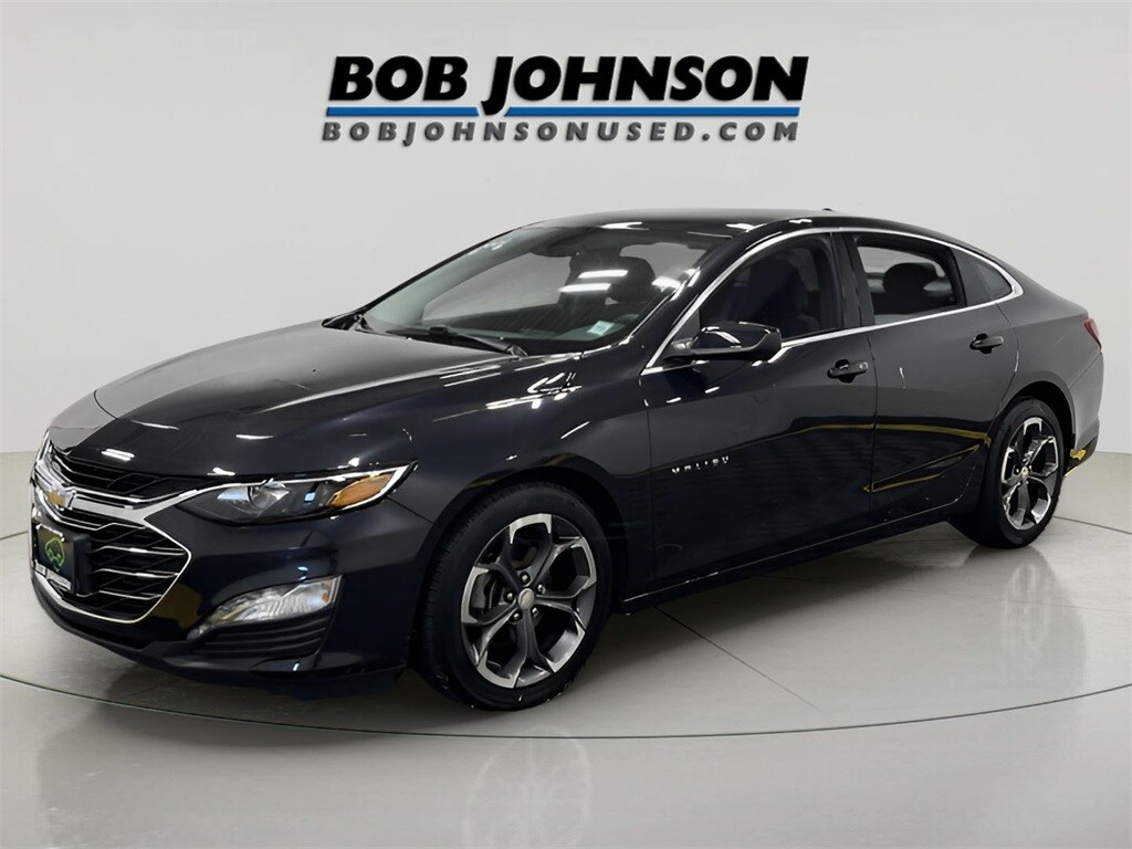 2022 Chevrolet Malibu 1LT photo 3