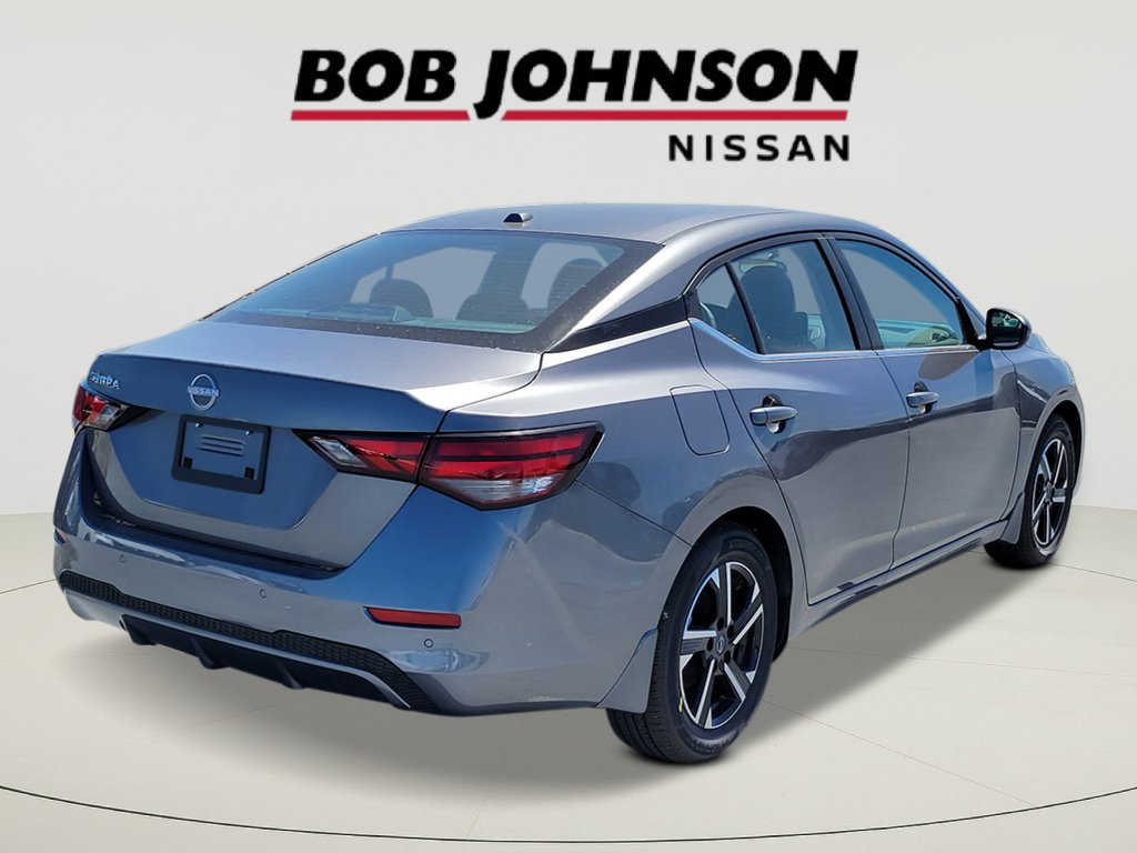 2025 Nissan Sentra SV photo 3