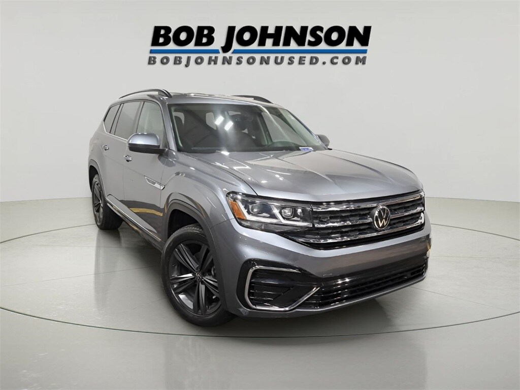 Used 2021 Volkswagen Atlas 3.6L V6 SE w/Technology R-Line SUV