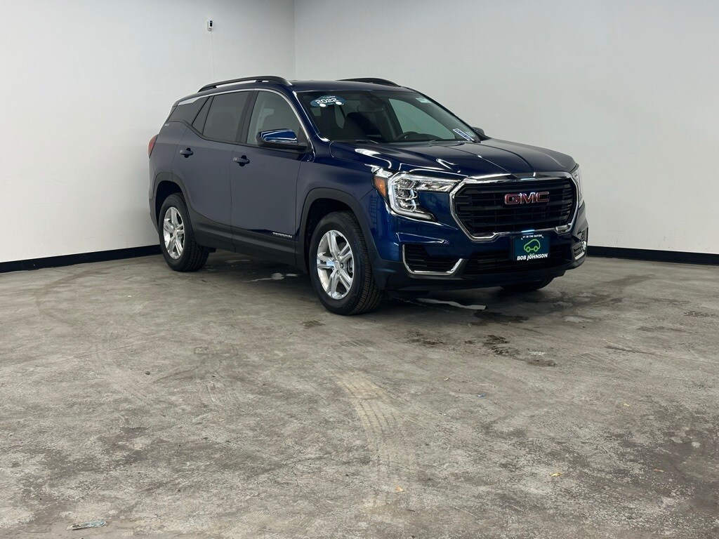 2022 Gmc Terrain SLE photo 2