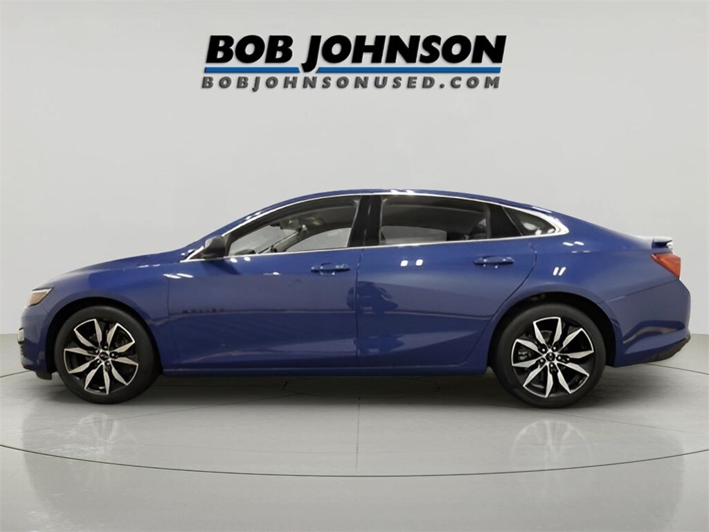 2023 Chevrolet Malibu RS photo 4