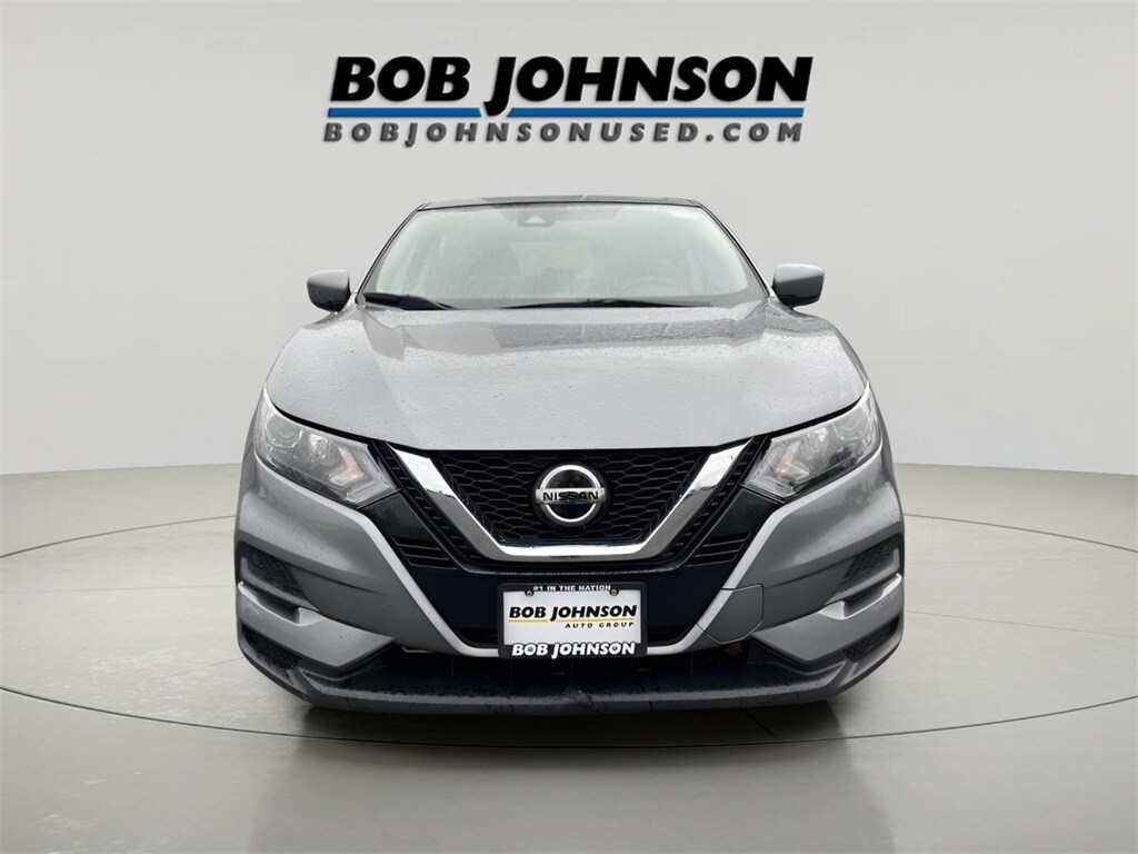2021 Nissan Rogue Sport S photo 2