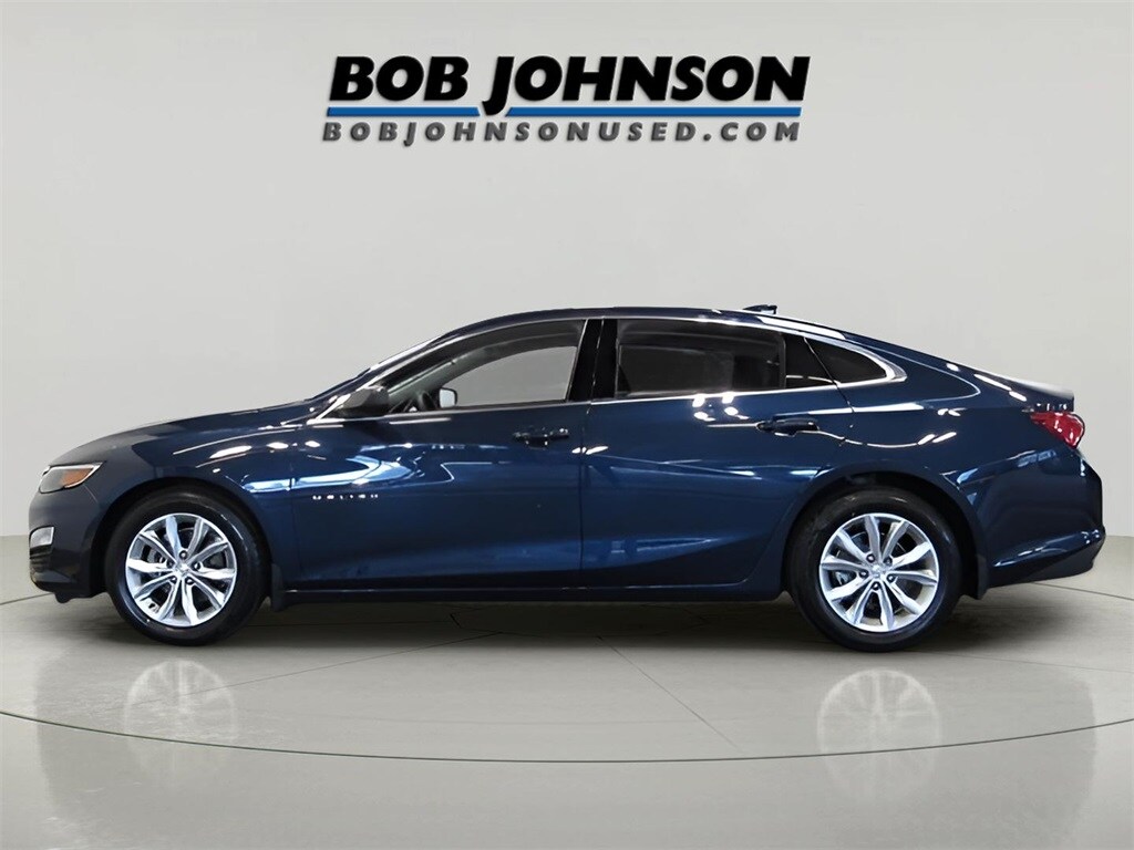 2022 Chevrolet Malibu 1LT photo 4