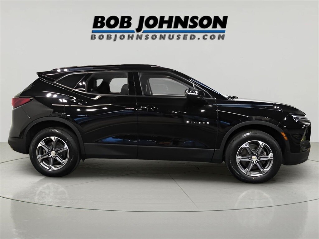 2023 Chevrolet Blazer 3LT photo 3