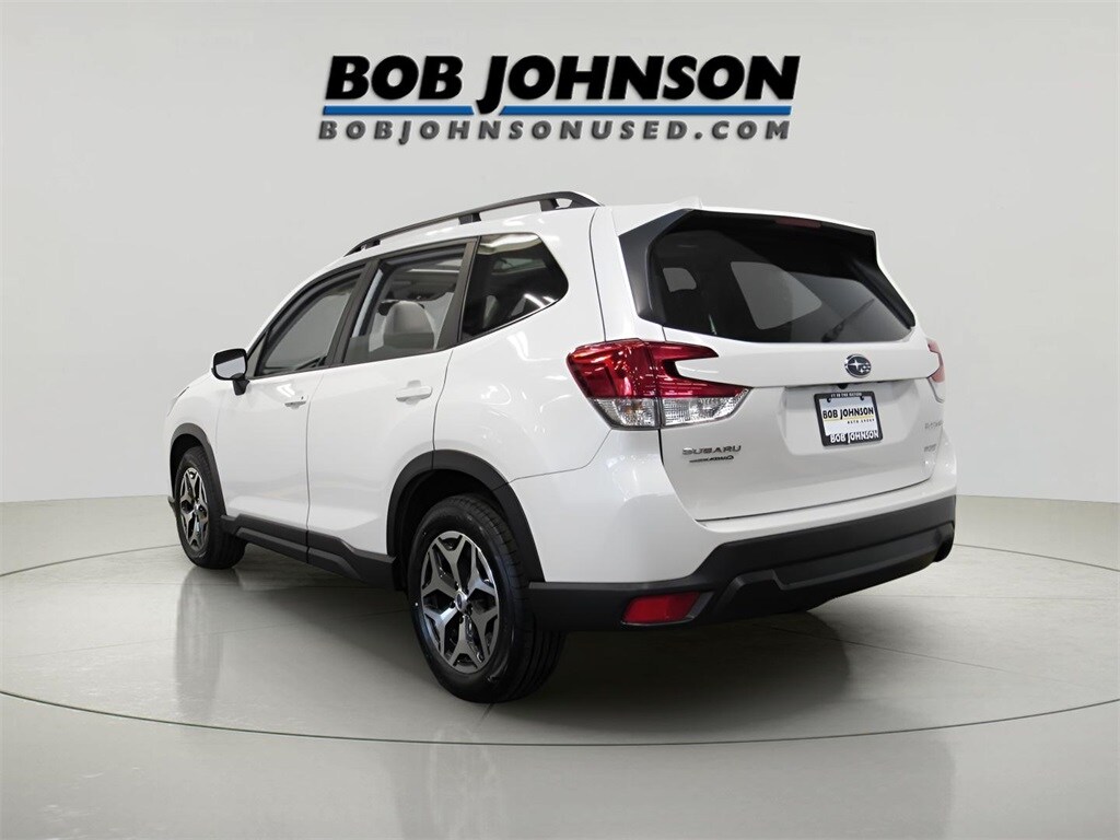 Used 2022 Subaru Forester Premium SUV