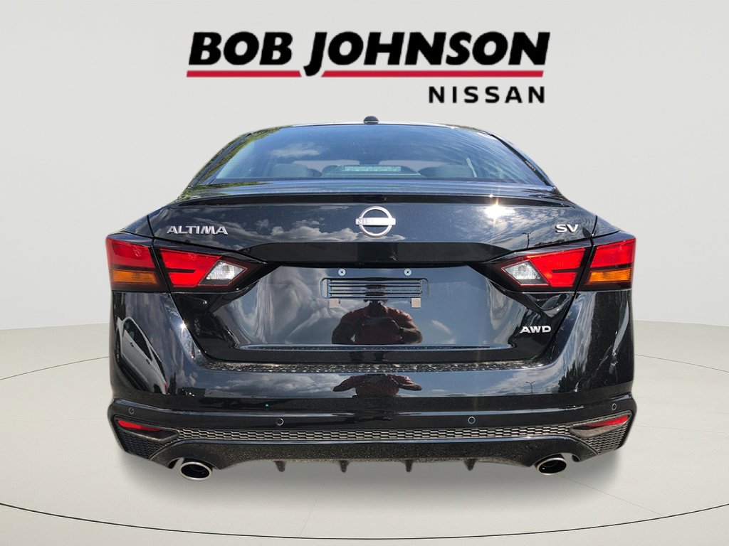 2025 Nissan Altima SV photo 4