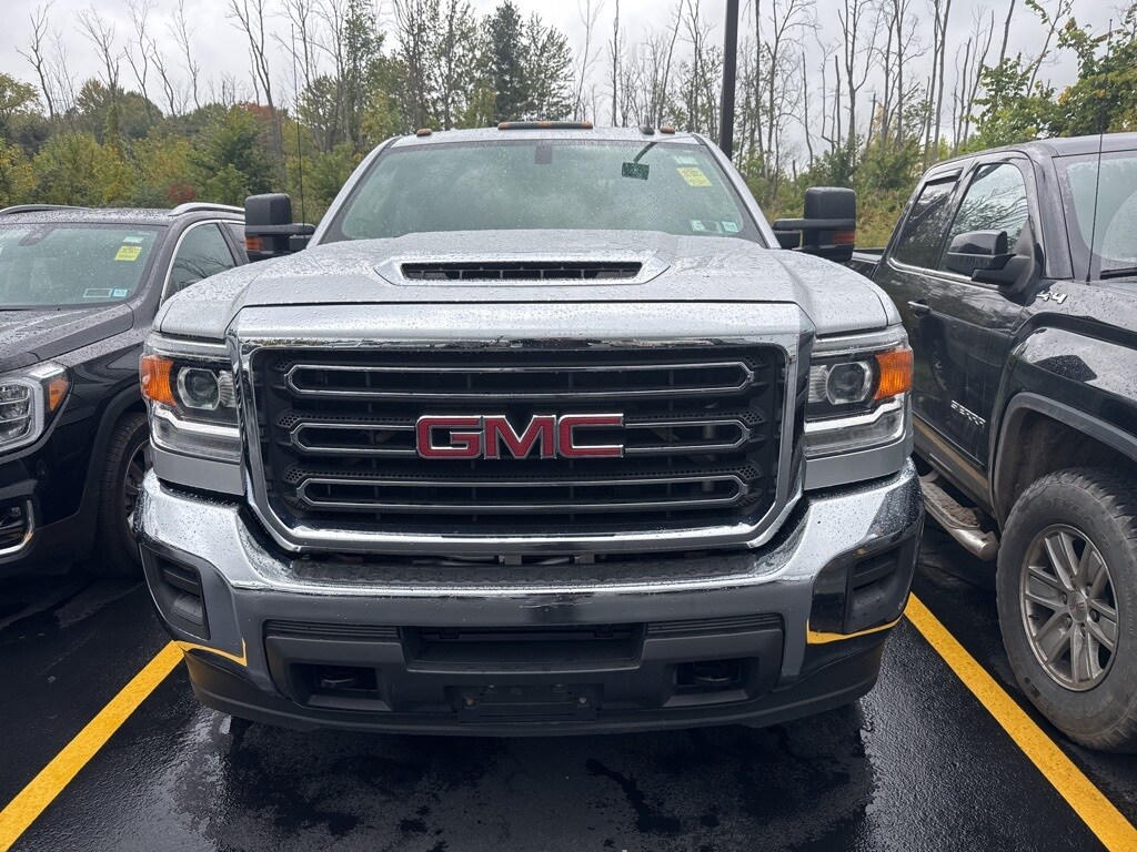 2019 Gmc Sierra Base photo 2