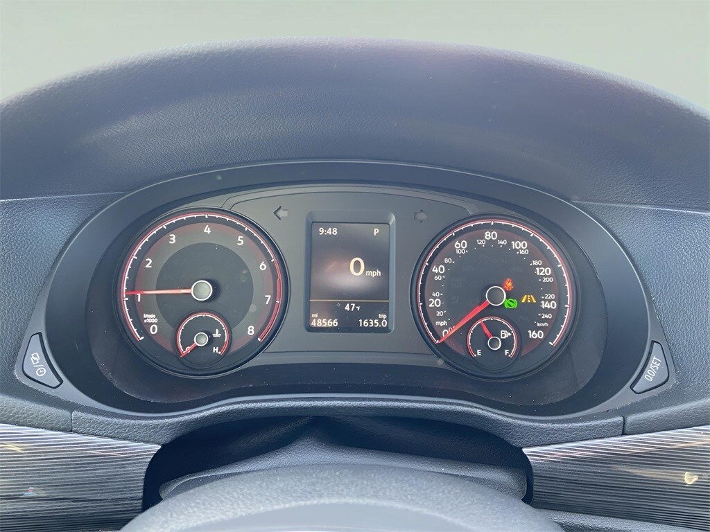 2020 Volkswagen Passat 2.0T R-Line photo 4