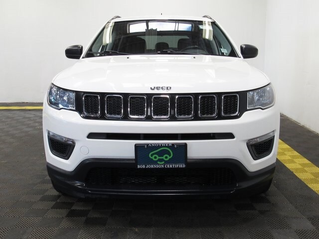 2018 Jeep Compass Sport photo 3