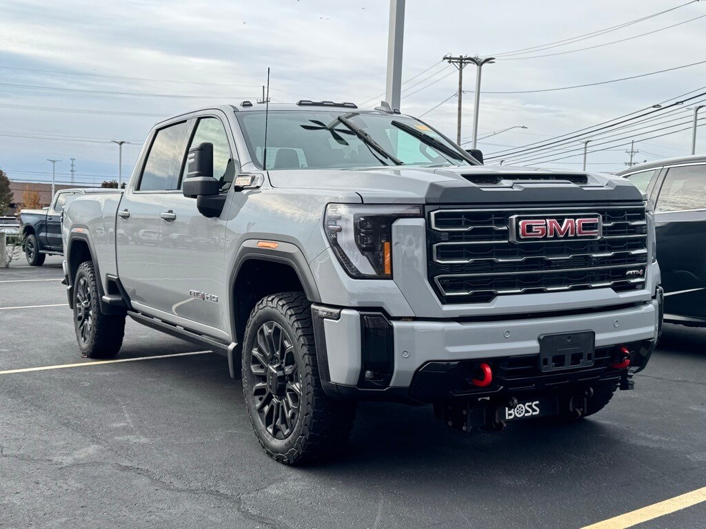 Used 2025 GMC Sierra 2500HD AT4 Truck