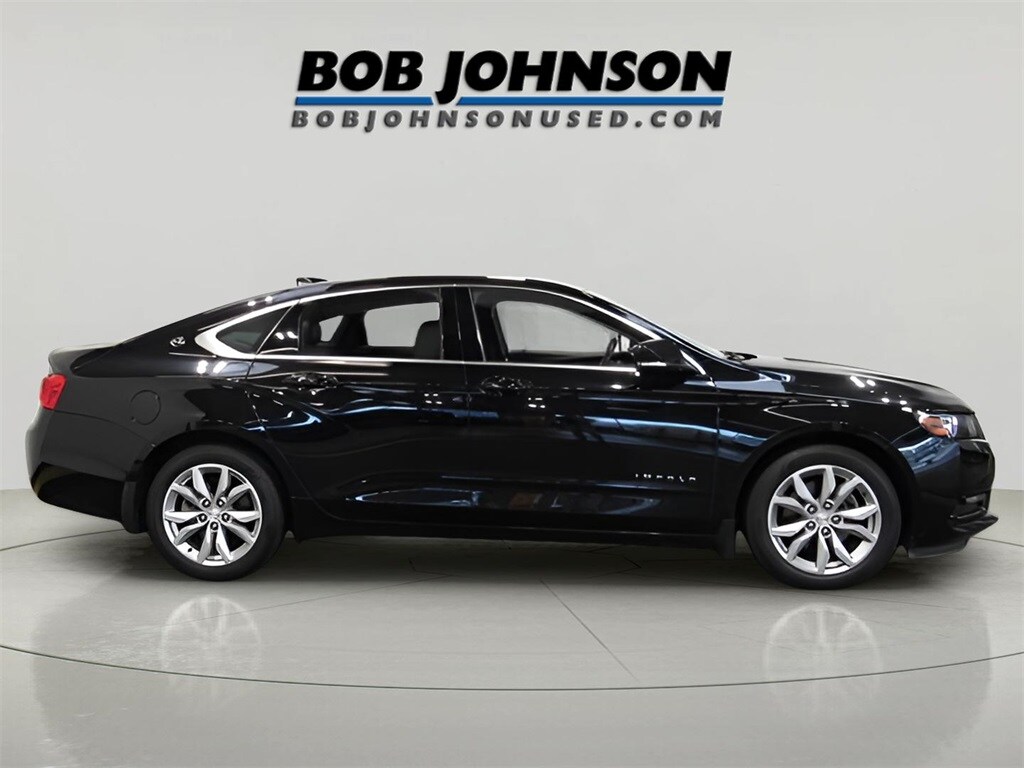 2019 Chevrolet Impala 1LT photo 3