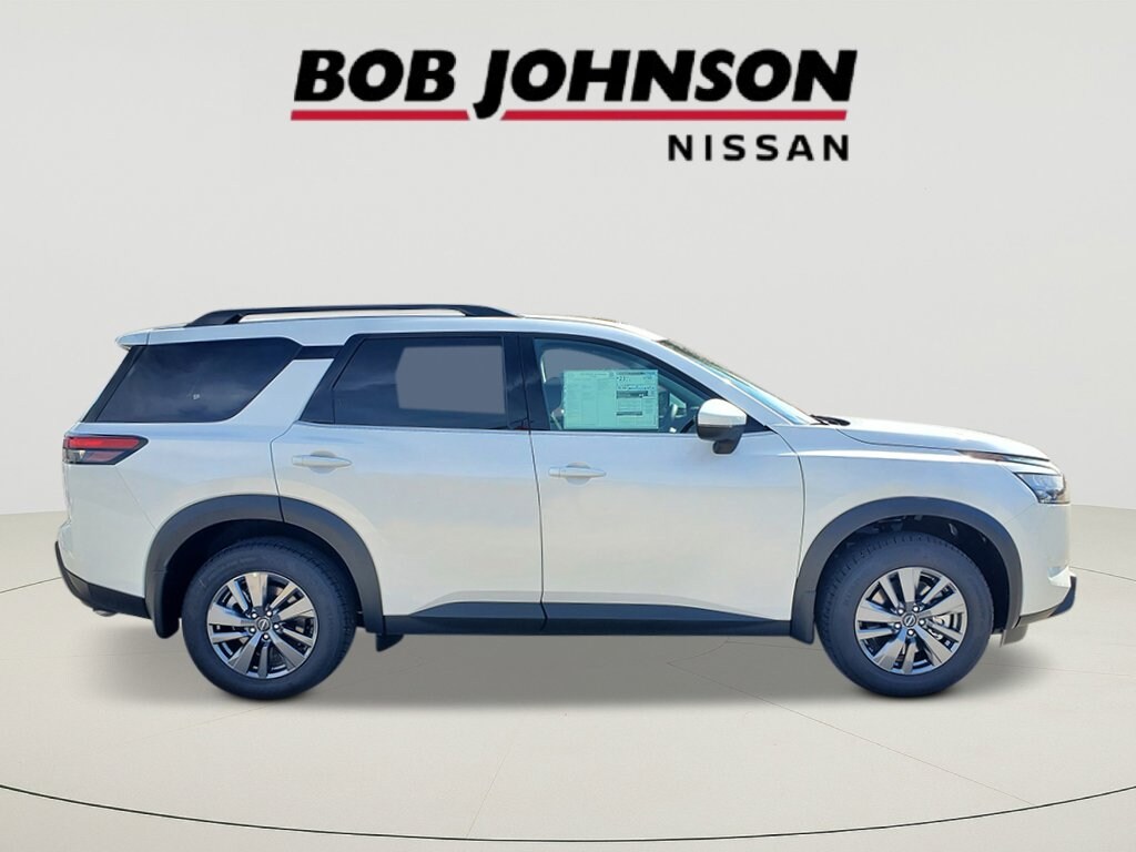 New 2025 Nissan Pathfinder SV SUV