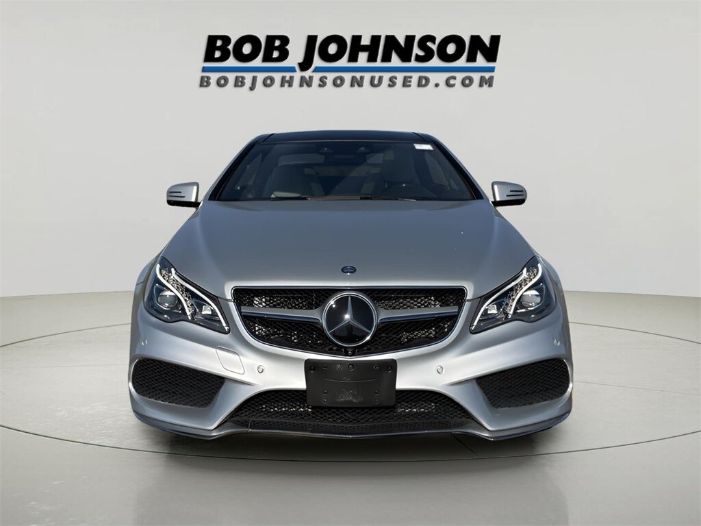 2016 Mercedes Benz E 400 4MATIC photo 3