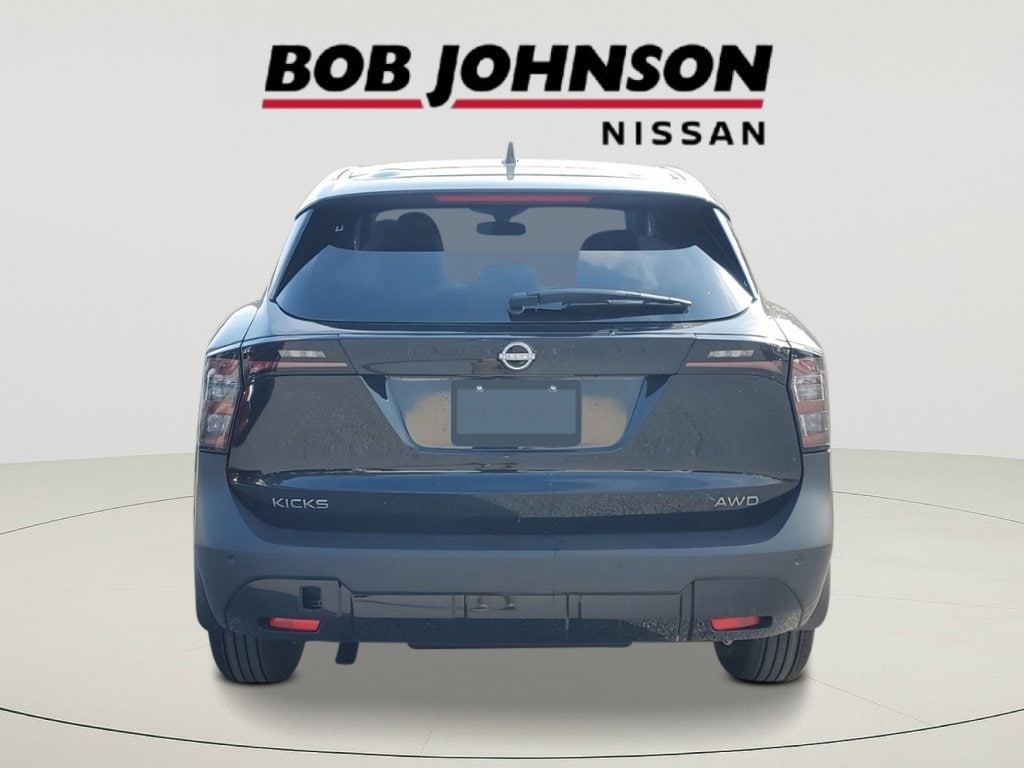 New 2026 Nissan Kicks SV SUV