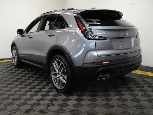 2023 Cadillac XT4 Sport photo 4
