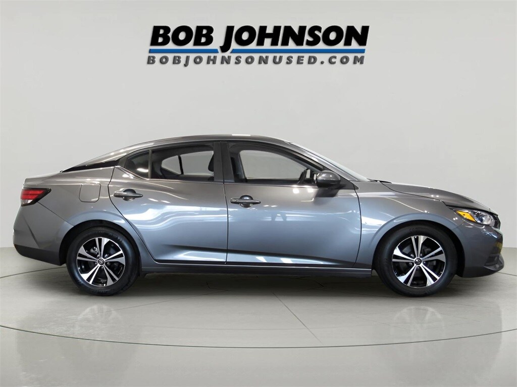 2023 Nissan Sentra SV photo 3