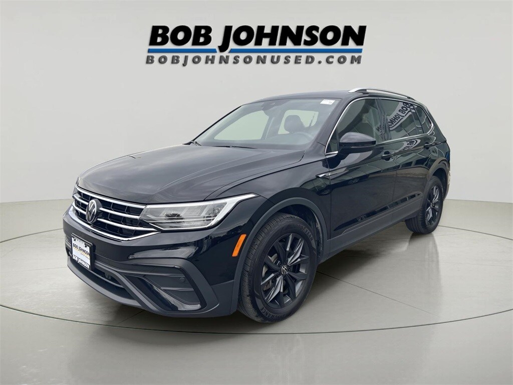 2024 Volkswagen Tiguan SE photo 2