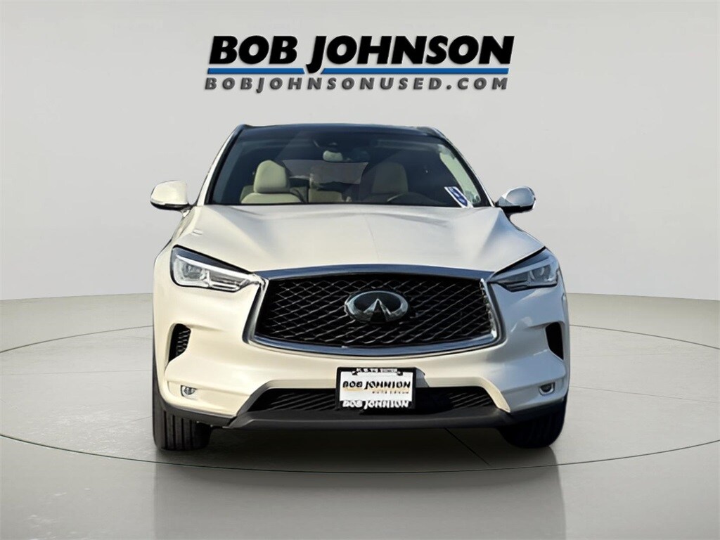 2020 Infiniti QX50 Luxe photo 2