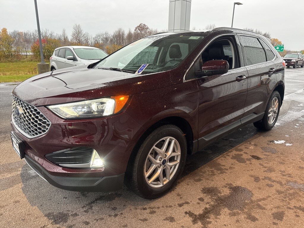 Used 2024 Ford Edge SEL SUV