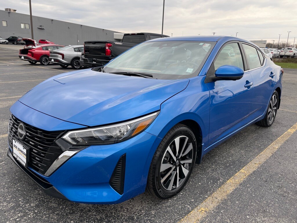 2024 Nissan Sentra SV photo 2